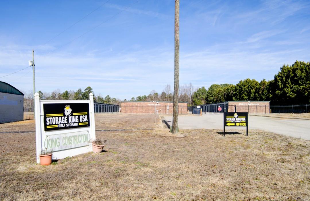 Storage King USA - Fayetteville, NC (King Rd.) media 3