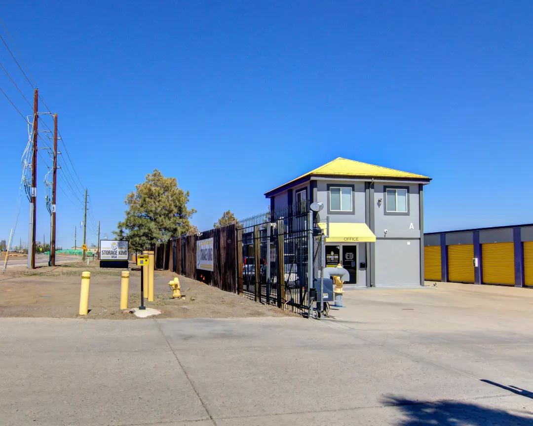 Storage King USA - Wadsworth media 2