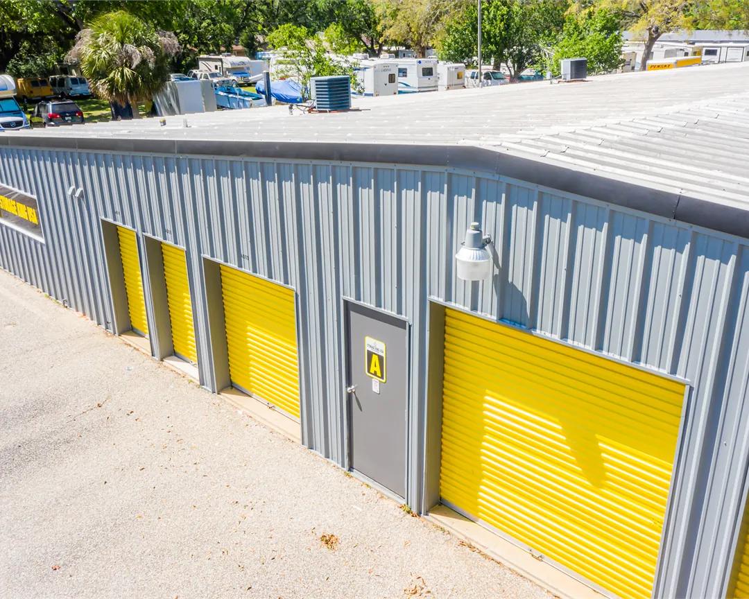 Storage King USA - Olive media 9