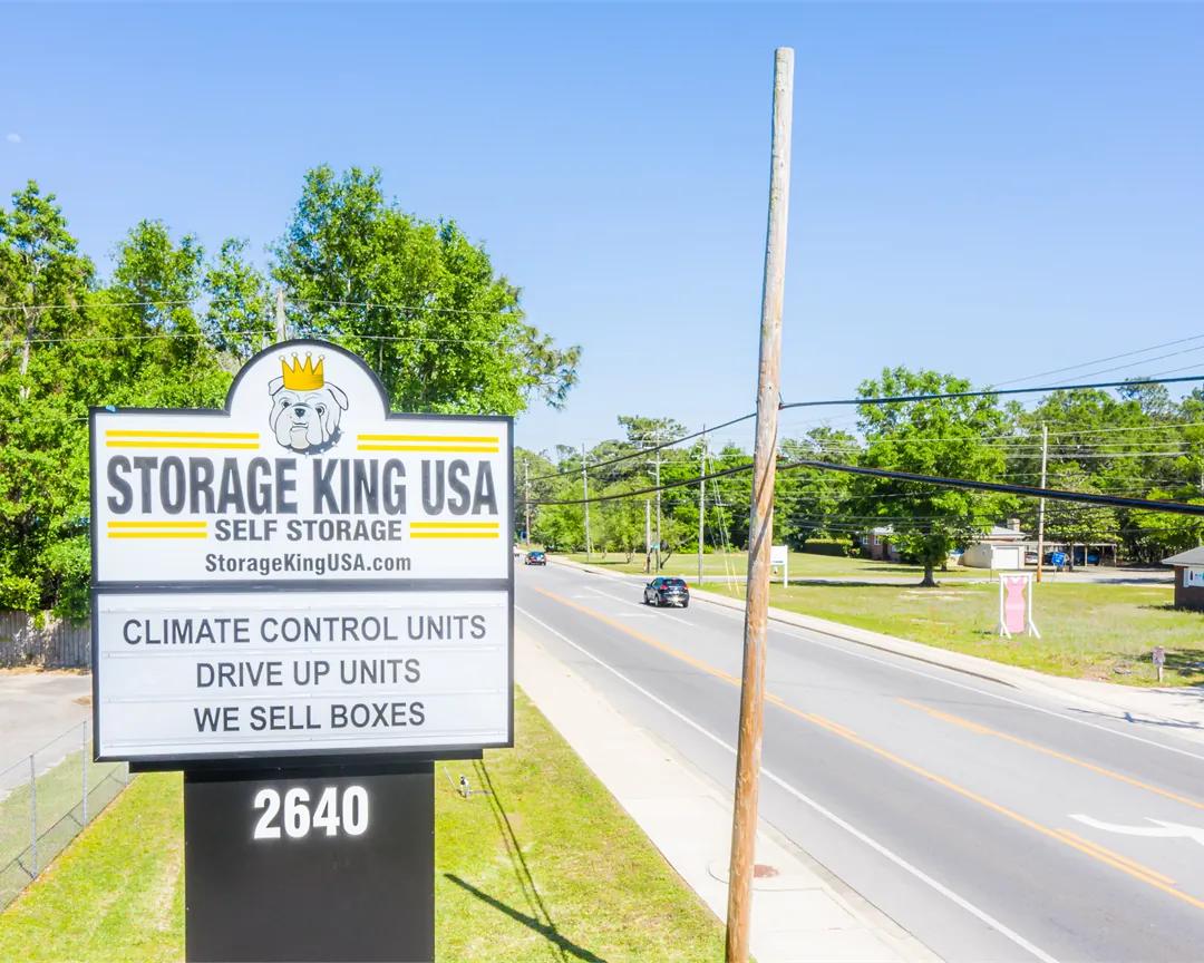 Storage King USA - Olive media 5