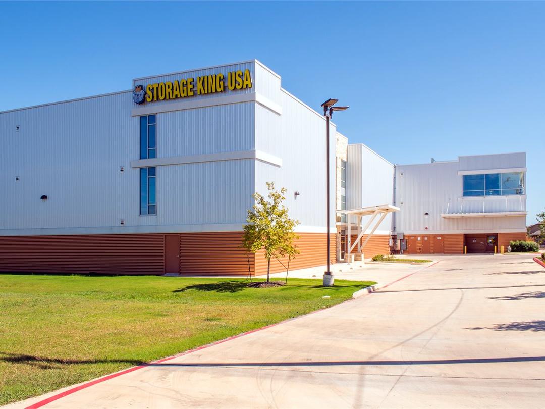 Storage King USA - Galm media 1