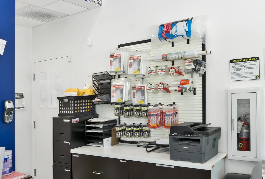 Storage King USA - Tucson - Fort Lowell Rd. media 5