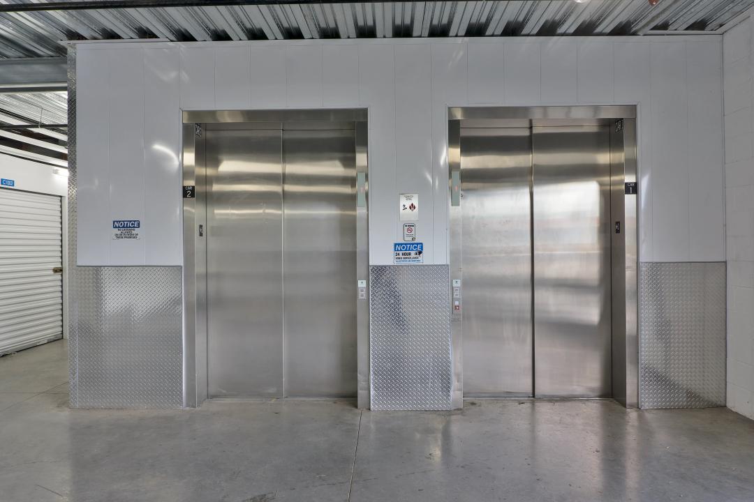 Storage King USA - Tucson - Fort Lowell Rd. media 7