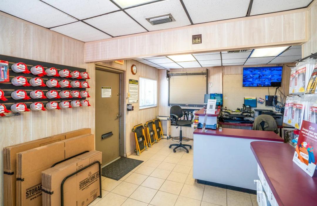 Storage King USA - Saint Clair media 4