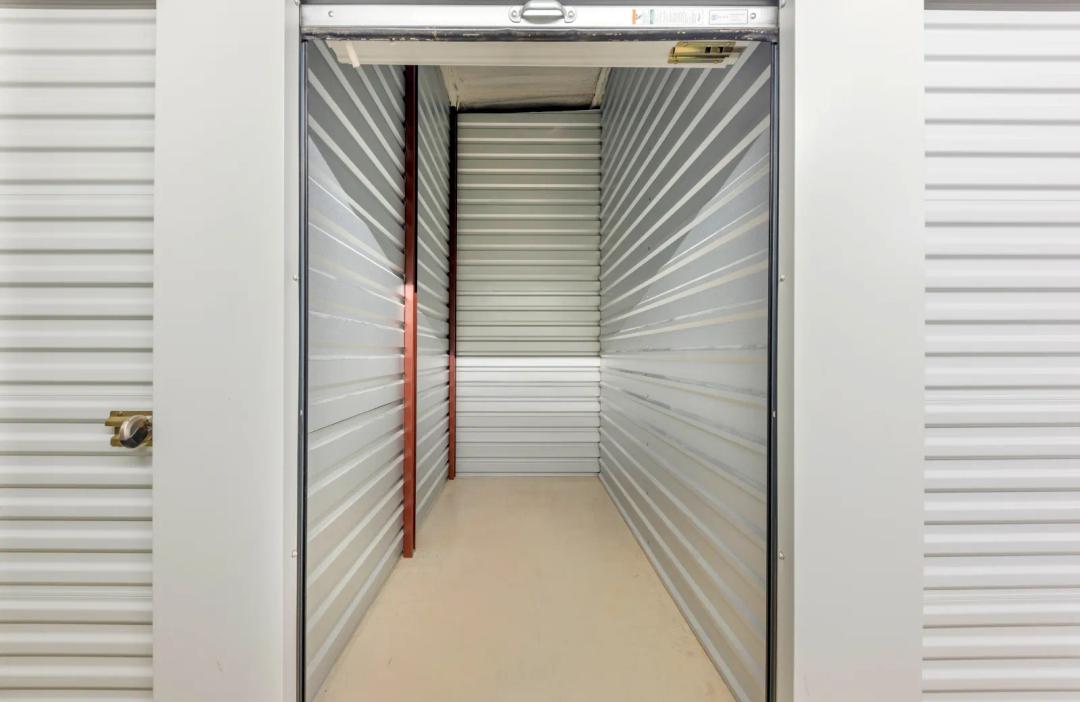 Storage King USA - Buda FM 1626 media 8