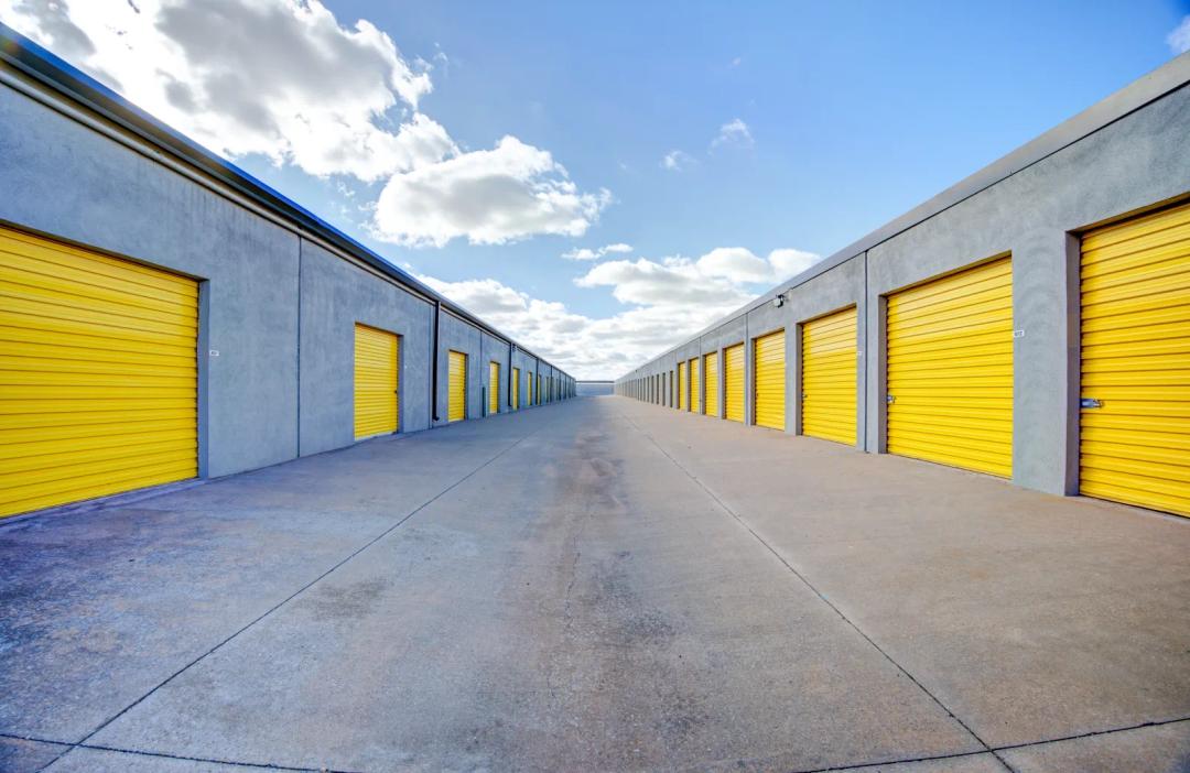 Storage King USA - South Council Road media 21