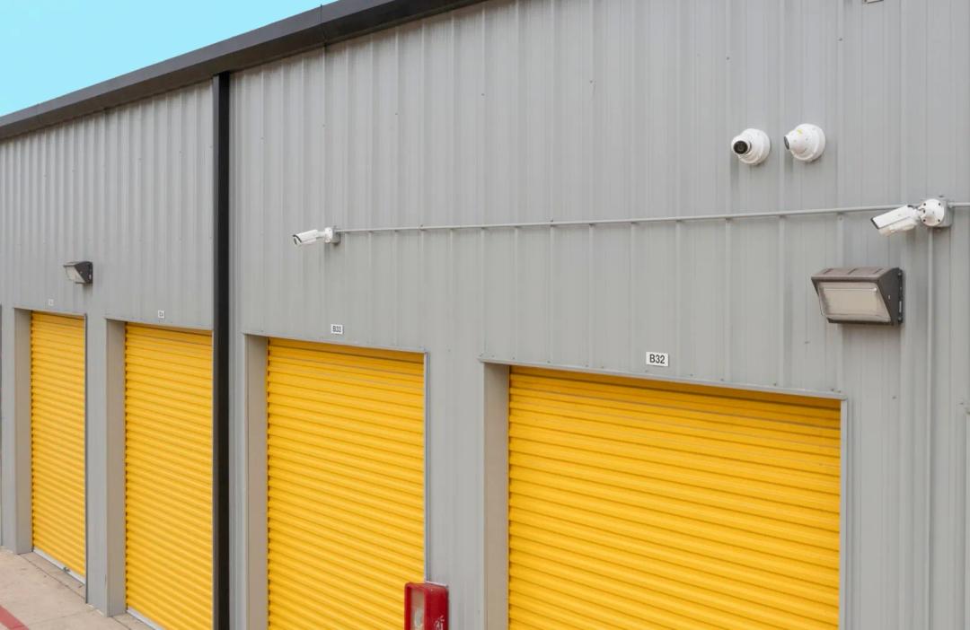 Storage King USA - Garth Road media 8