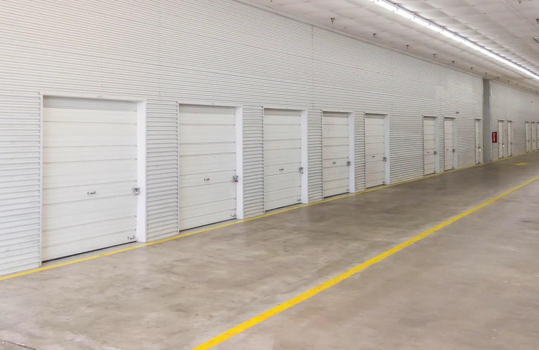 Storage King USA - Garth Road media 7