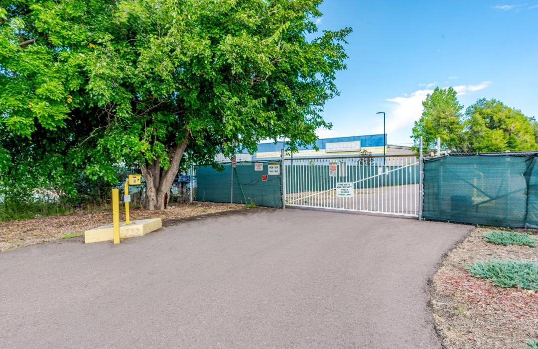 Storage King - Edison Ave media 9