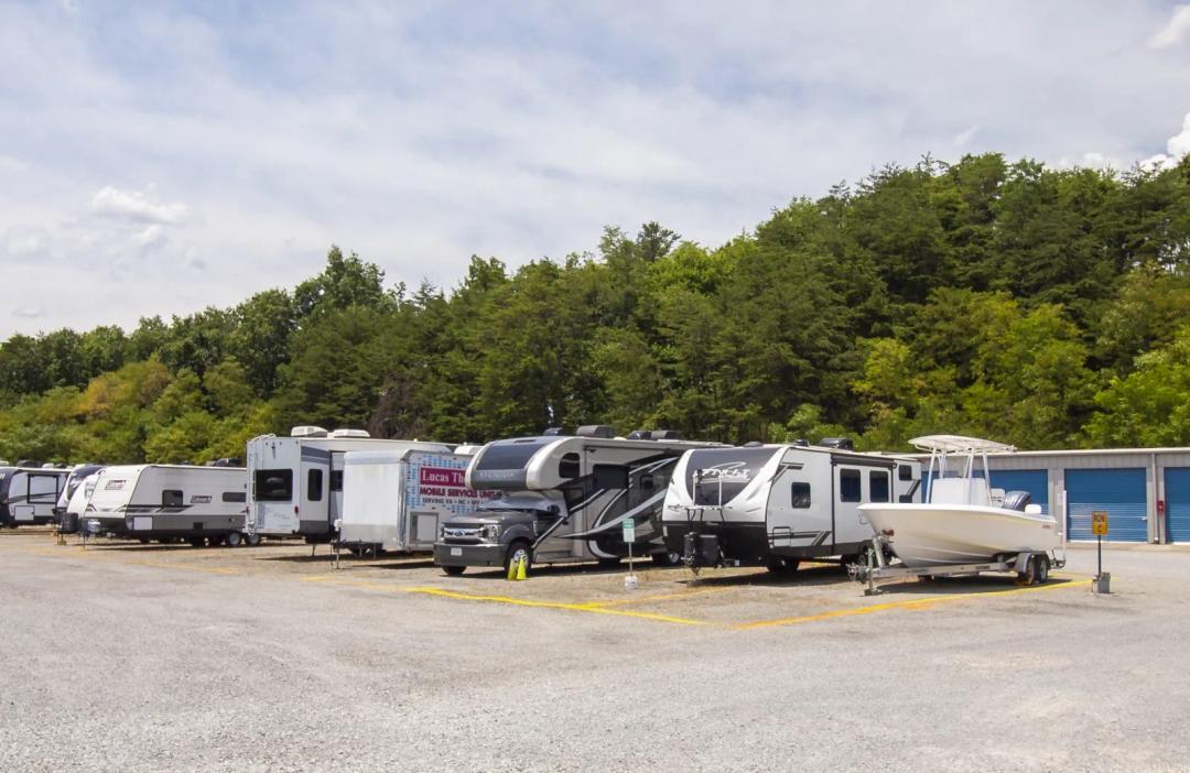 Storage King USA - Roanoke - Benois Road media 8