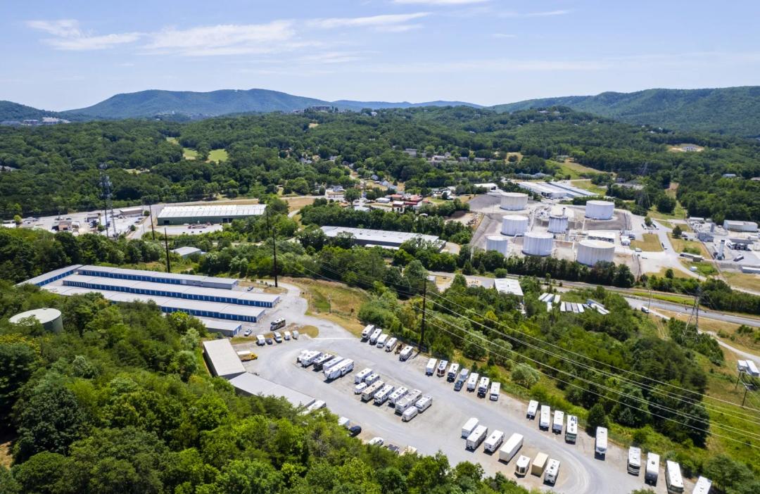 Storage King USA - Roanoke - Benois Road media 5