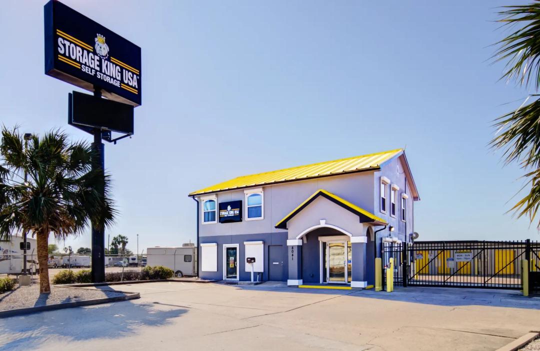 Storage King USA – Corpus Christi, TX (S. Padre Island Drive) media 1