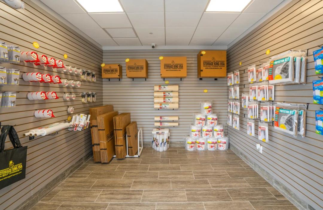 Storage King USA of Winter Haven (Dundee) media 8