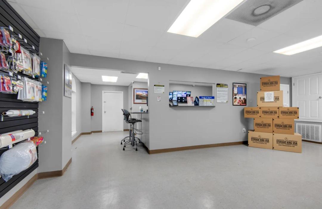 Storage King USA - Pensacola - Mobile Hwy media 5