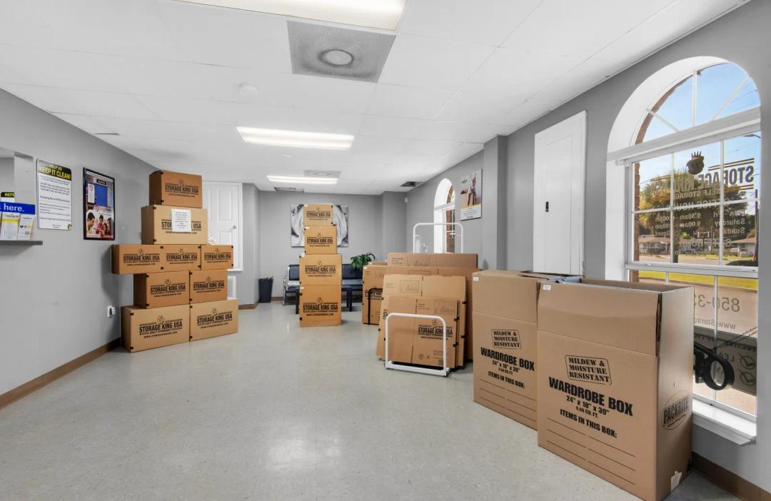 Storage King USA - Pensacola - Mobile Hwy media 4