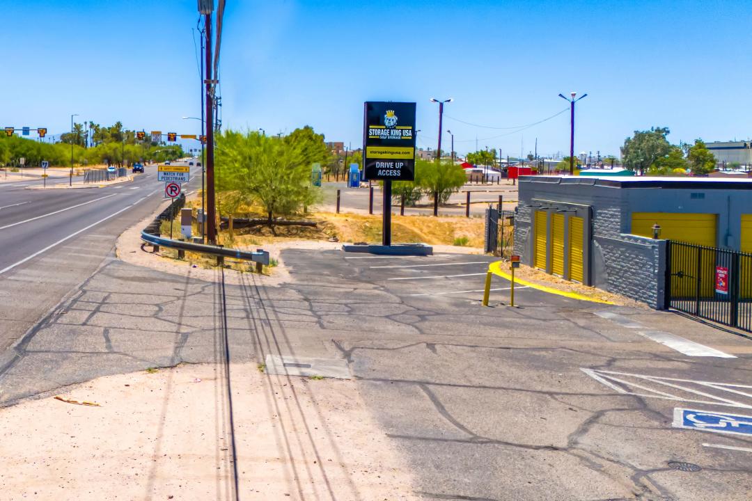 Storage King USA - Tucson (Palo Verde) media 4