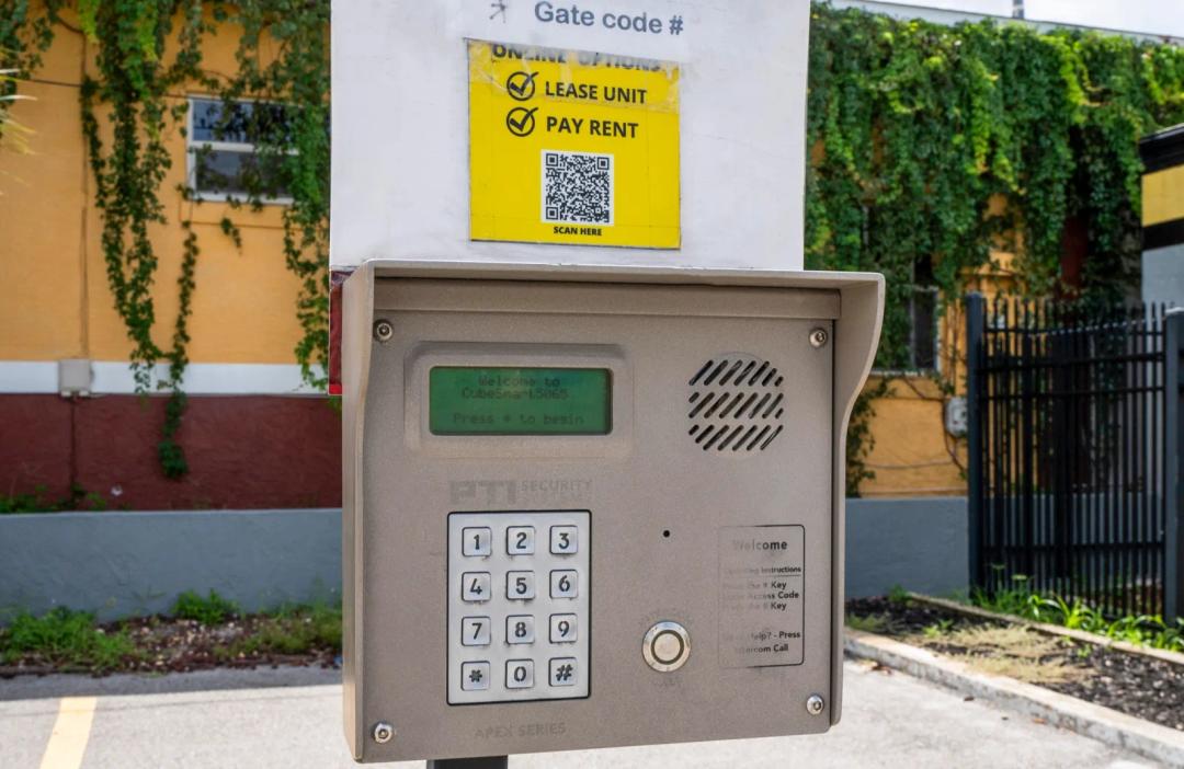 Storage King USA - South Tamiami Trail media 8