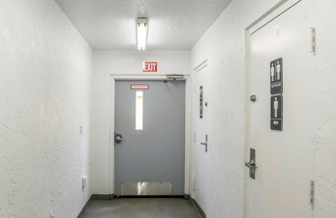 Storage King USA - South Tamiami Trail media 6