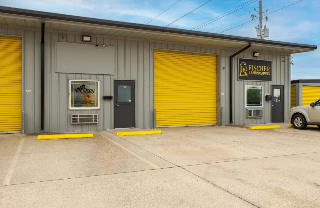 Storage King USA - 2301 Rodd Field media 2