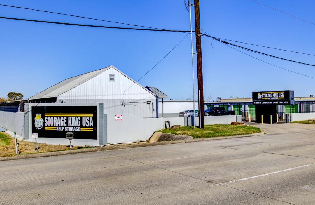 Storage King USA - Spencer media 1