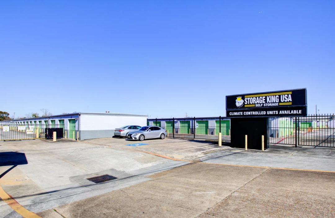 Storage King USA - Spencer media 4