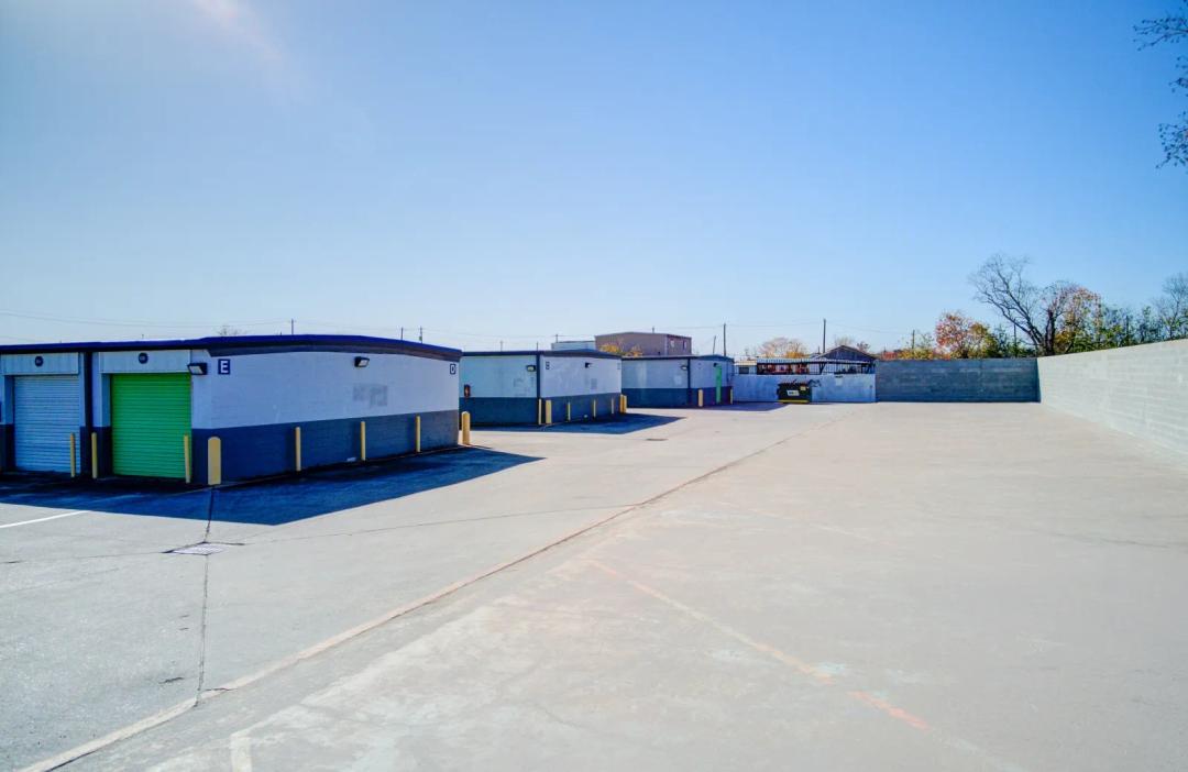 Storage King USA - Spencer media 16