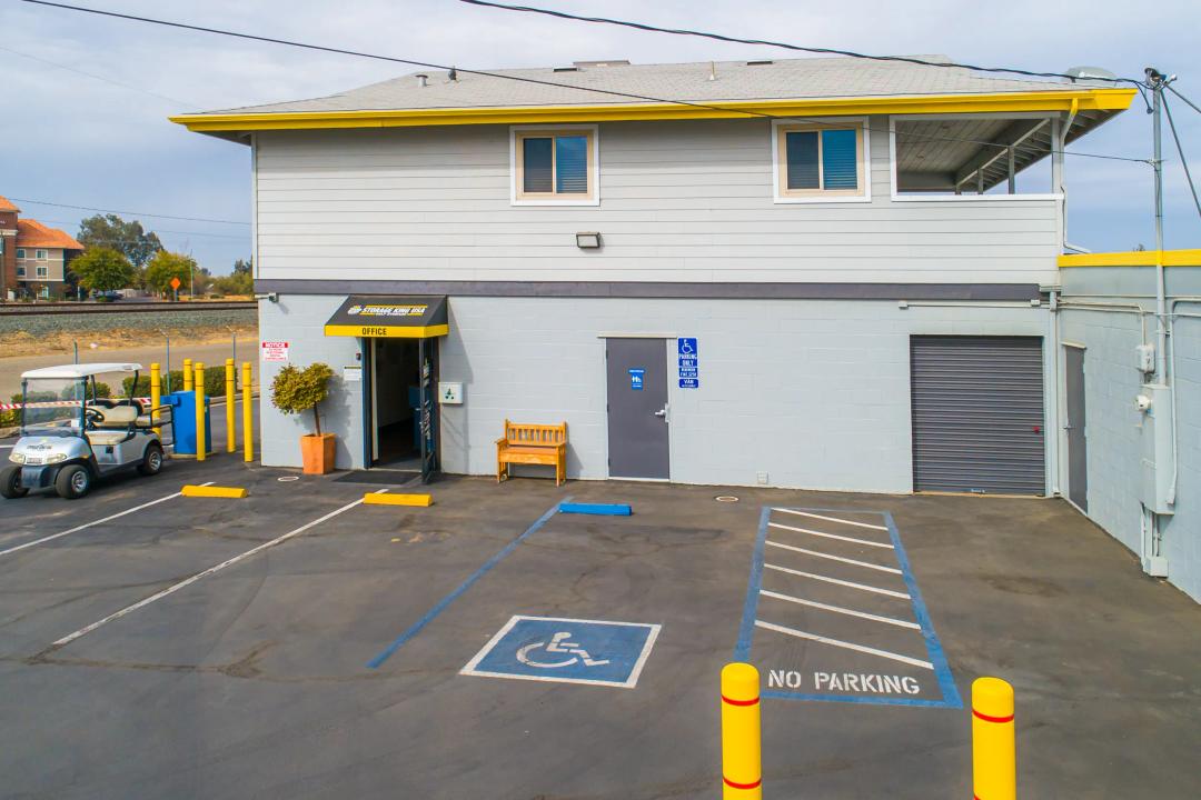 Storage King USA - Fresno, CA media 3
