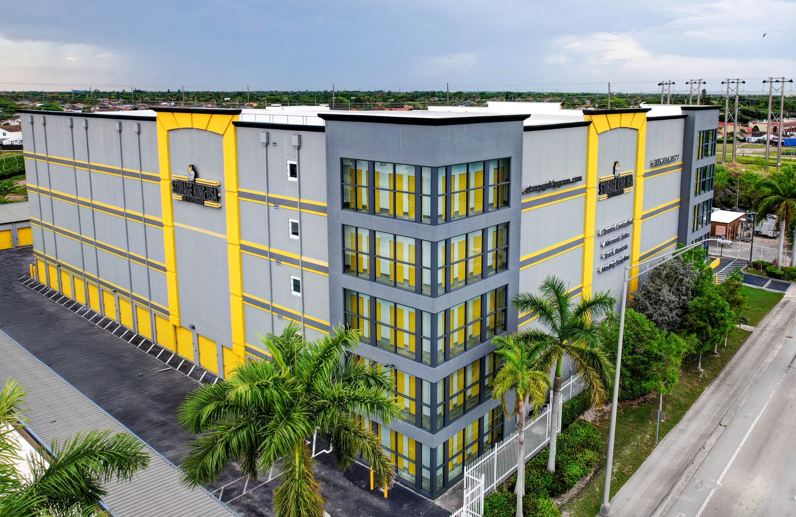 Storage King USA - Miami, FL - SW 137th Ave