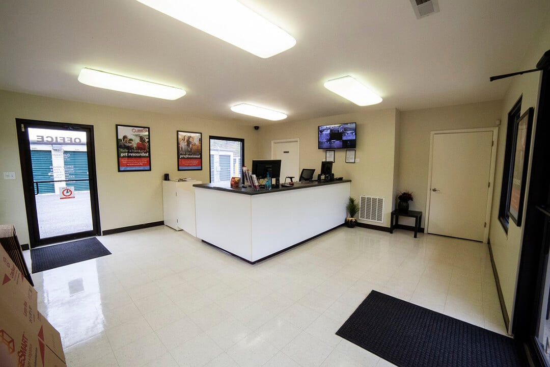 Self Storage in Roanoke, VA Storage King USA